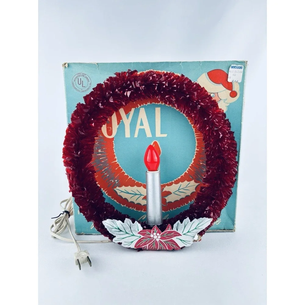 Vintage Royal Electric Wreath of Red Sparkling Cellophane Light Christmas Works!